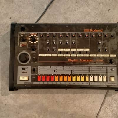 Roland TR-808 Rhythm Composer 1982 - Black with Kenton Midi image 2