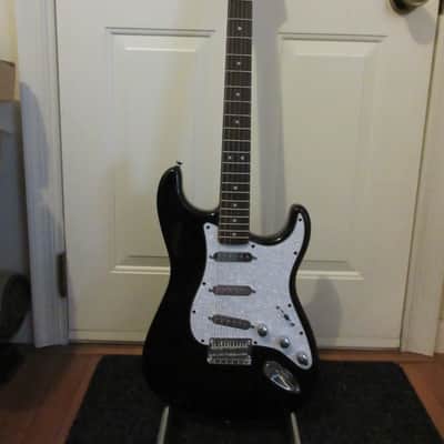 ~Cashified~ Fender Squier StratoCaster image 4