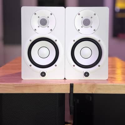 Yamaha HS5 5" Powered Studio Monitor (Pair) 2015 - Present - White image 2