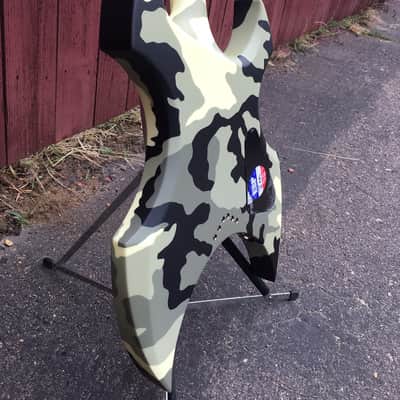 USED 2011 ESP Signature Series Max Cavalera AX Camo (Left Handed) w/case image 11