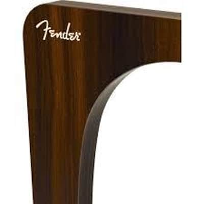 FENDER - Deluxe Wooden Hanging Stand - 0991829000 image 3