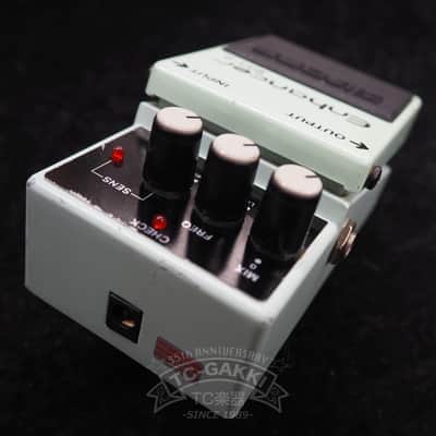 BOSS EH-2 Enhancer image 2