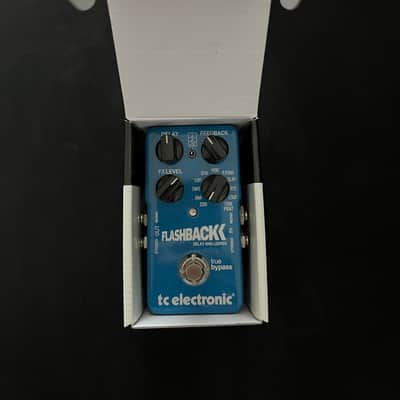 TC Electronic Flashback Delay & Looper 2014 - 2017 - Blue image 7