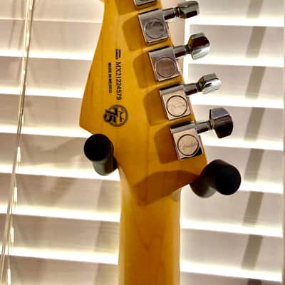 Fender Player Stratocaster 2021 - Polar White image 5