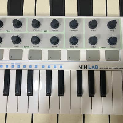Arturia MiniLab mk I with Analog Lab preset sheet image 5
