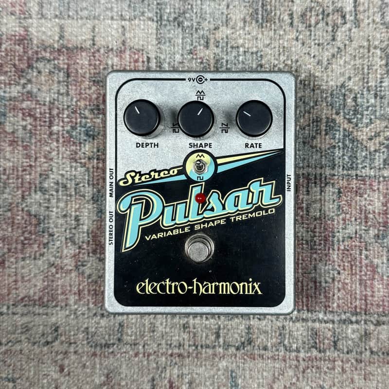 Electro-Harmonix Stereo Pulsar