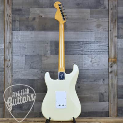 Mint Fender Vintera III Late 60s Stratocaster - Olympic White with Gigbag image 6