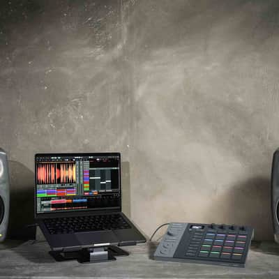 AlphaTheta SLAB MIDI Pad Controller for Serato Studio image 8