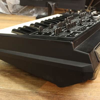 Roland Sh 1 [742090] (06/10) image 6