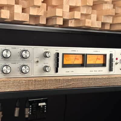 Vintage Urei 1178 Stereo Peak Limiter. Universal Audio. Dual 1176. Great Shape. US Seller! image 2