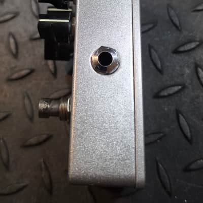 Keeley C4 4-Knob Compressor image 3
