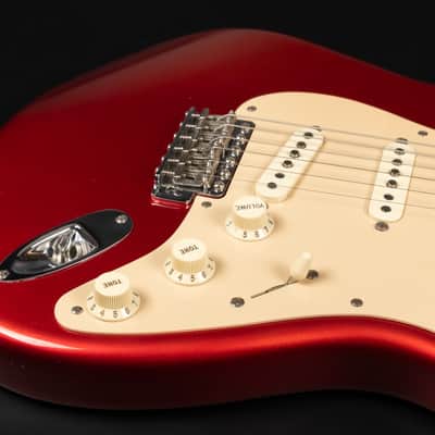 2005 Fender Artist Series Eric Johnson Signature Stratocaster with Maple Fretboard - Candy Apple Red | USA First Production Year Collector's Condition Quartersawn Maple Neck 3.38kg | OHSC image 21