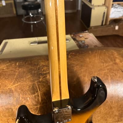 Fender 60th Anniversary American Vintage '54 Stratocaster 2014 - 2-Color Sunburst image 9