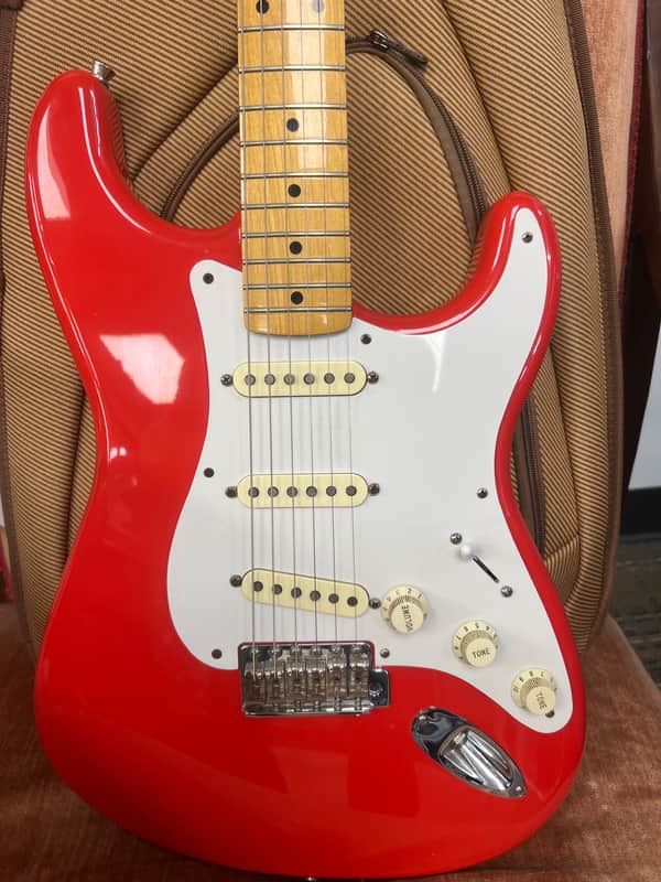 Fender Special Edition Classic Series '50s Stratocaster Fiesta Red With New Gig Bag