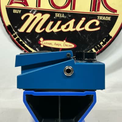 Boss BD-2 bd2 Blues Driver Overdrive Pedal with Box image 4