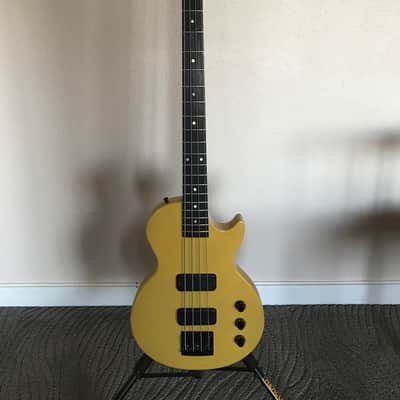 Gibson Les Paul Bass tv yellow image 3