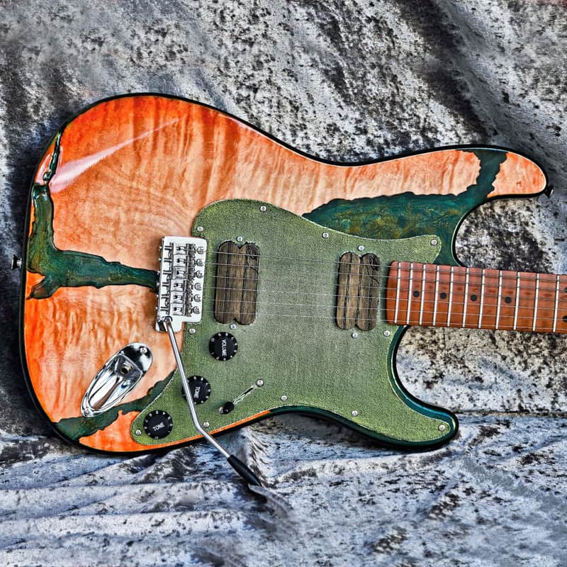 GB Liuteria Traditional Strato orange maple and green resin image 1