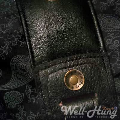 Well-Hung Grommet "MojoTone Black 'n Tan" 3" wide padded leather guitar strap aged brass grommets image 6