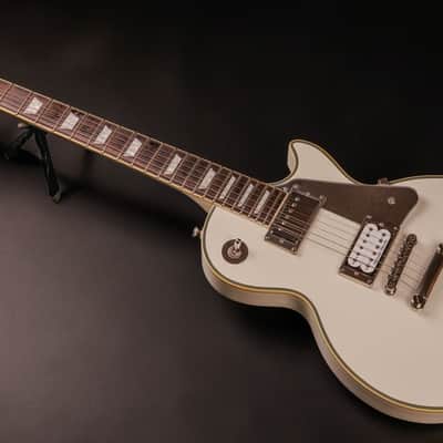 Epiphone Tommy Thayer "White Lightning" Les Paul - Limited Edition 2015 - KISS - Signed Photo + Case + Strap image 9