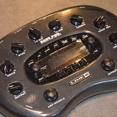 Line 6 Bass POD xt Multi-Effect and Amp Modeler 2000s - Black image 2