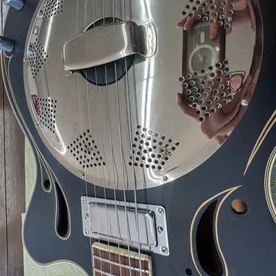 Johnson JR-550. Acoustic Electric Resonator.(W Hardcase)(Biscuit) image 6