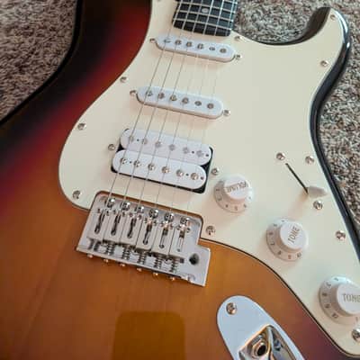 Donner DST-100 HSS Stratocaster Style Electric Guitar - Upgraded Pickups + Setup image 6