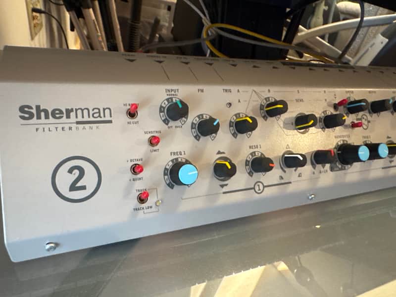 Sherman Filterbank 2 2000s - White image 1