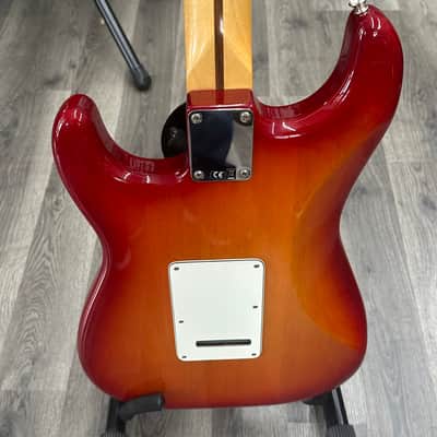Fender Stratocaster Player plus 2013 - Cherry sunburst image 8