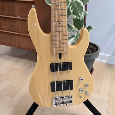 ESP Surveyor 5 Bass Natural Ash EMG Five String Pro Artist Studio Bass 2010 OHSC MIJ Japan Precision-Jazz Body image 7