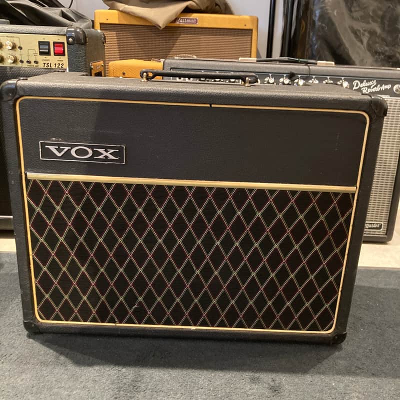 Vox V-3 Cambridge Reverb 17-Watt 1x10" Guitar Combo 1965 - 1970 - Black image 1