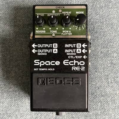 Boss RE-2 Space Echo 2022 - Present - Black / Green image 2