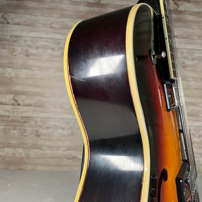 Guild CE-100D Hollowbody 1968 - Includes Vintage Gretsch Case image 7
