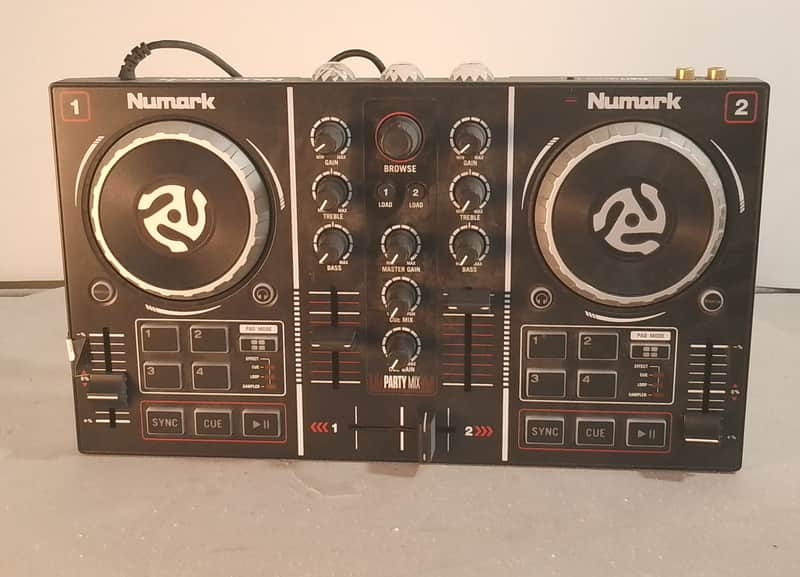 Numark Party Mix DJ Controller 2 Deck USB Built-In Mixer Jog Wheel Pads