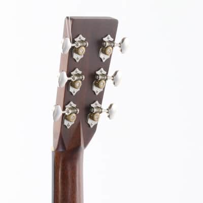 Martin D-28 Standard Natural [2595972] (06/29) image 12