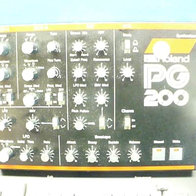 Roland JX-3P & PG-200 Programmer w/road case image 3