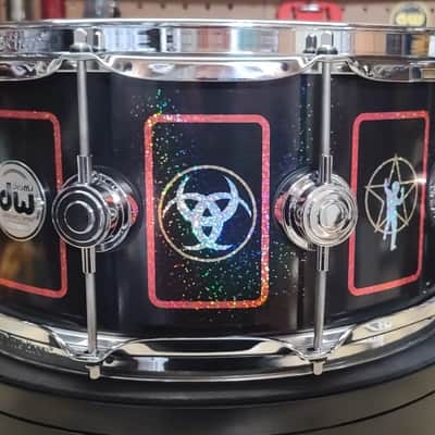 DW Anika Nilles / RUSH DRVD6514SVCBK 6.5"x14" Fifty Something Tour Tribute Snare Drum 2026 - Black Nickel over Brass image 3