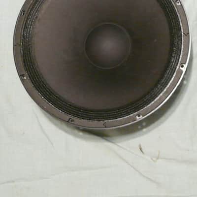 EMINENCE 15” SPEAKER WOOFER JAY1630 FROM YAMAHA S115IV CABINET IN EXCELLENT CONDITION 8 OHM.  MADE IN THE USA!!! image 1