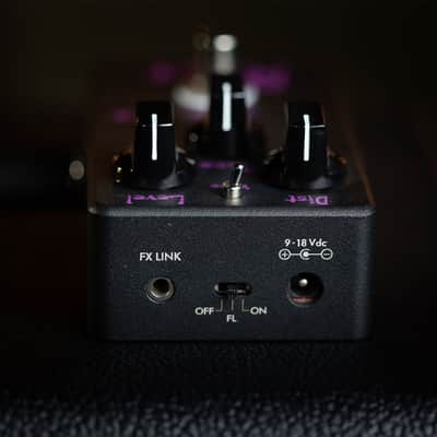 Suhr Riot Distortion Pedal, Black Edition image 5