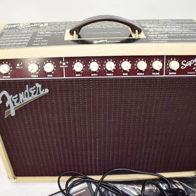 2024 Fender Super-Sonic 22 22-Watt 1x12" Combo Guitar Amp, Blonde w/ Footswitch & Cover image 2