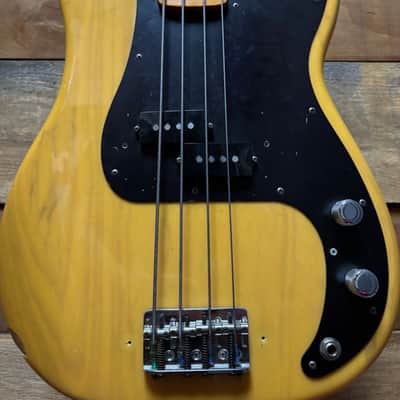 2001 Fender 50th Anniversary American Series P-Bass w/bag image 2