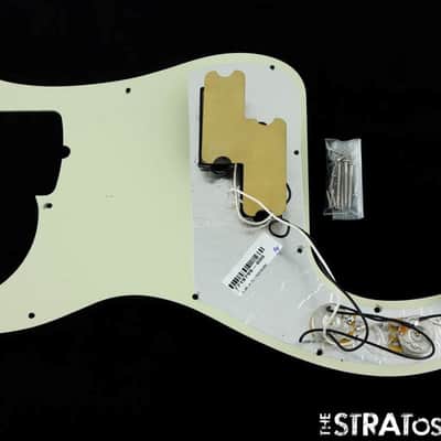 Fender American Professional II Precision Bass, LOADED PICKGUARD, V Mod Pickups! image 2
