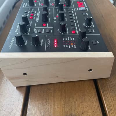 Sequential Trigon-6 Desktop 6-Voice Polyphonic Synthesizer 2023 - Present - Black with Wood Sides image 4