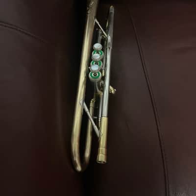 Holton 51LB Bb Trumpet (1954) SN 260346 (100% new clear lacquer)(professional) image 6