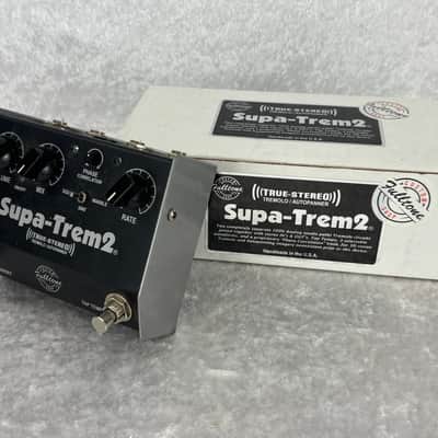Fulltone Supa-Trem 2 tremolo pedal w/ box image 1