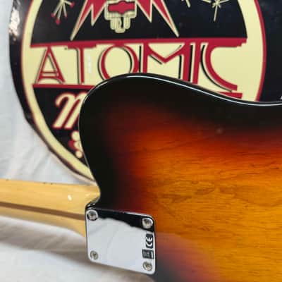 Fender Classic Series '69 Telecaster Thinline Guitar with Case 2009 - 3-Color Sunburst / Maple neck image 14