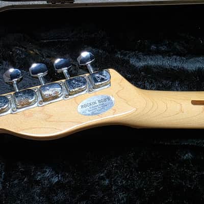 1981 Fender Bullet H-1 American Stratocaster with Telecaster Headstock Red Vintage 80s 1980's made in USA 1H Guitar with original hard case OHSC RARE image 16