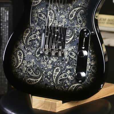 Limited Edition Fender Telecaster Paisley, JAPAN 2025 - Black Paisley Burst image 2