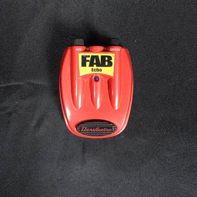 Danelectro Fab Echo 2010s - Red image 1