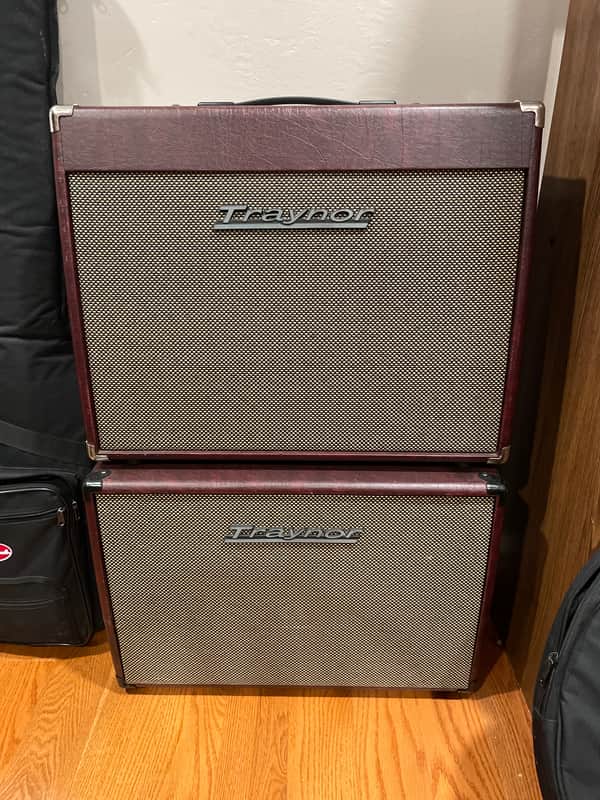 Traynor YCV40WR Custom Valve 40-Watt 1x12" Guitar Combo 2010s - Wine Red image 1