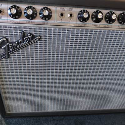 Fender Deluxe Reverb Re issue image 5